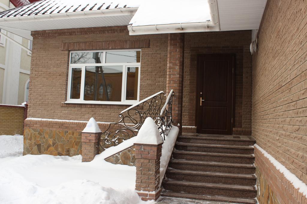 Barin House Hotel Sumy Eksteriør billede