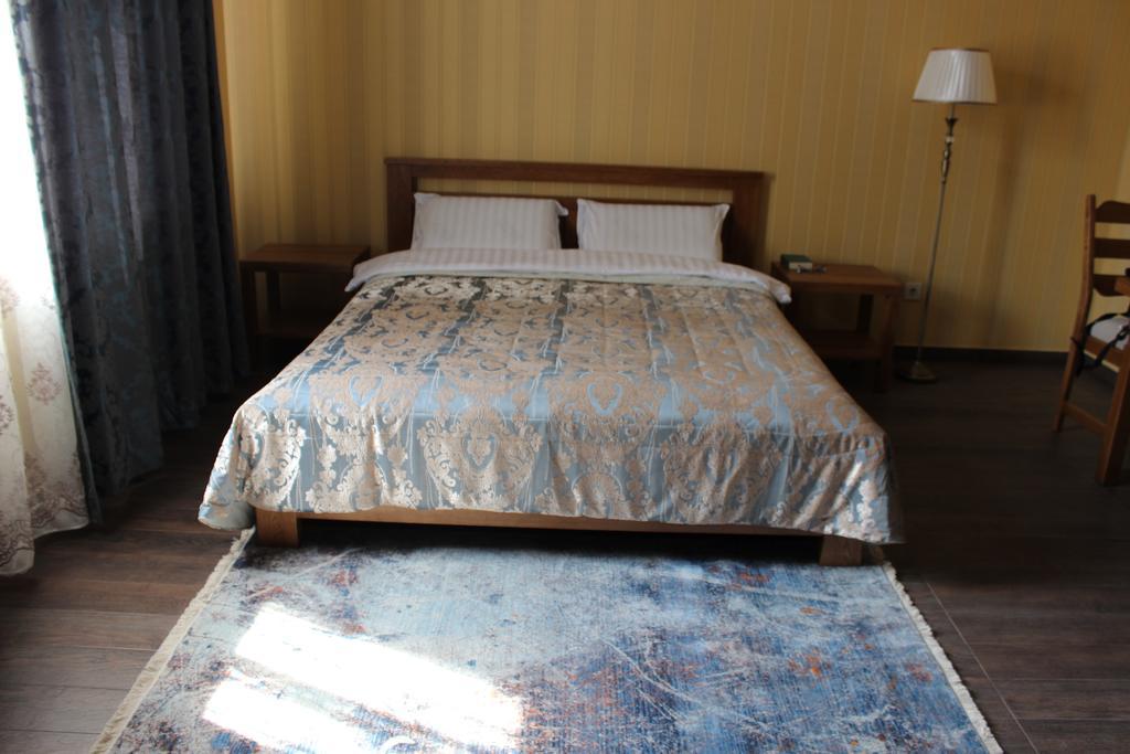 Barin House Hotel Sumy Eksteriør billede