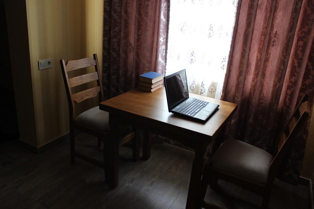 Barin House Hotel Sumy Eksteriør billede