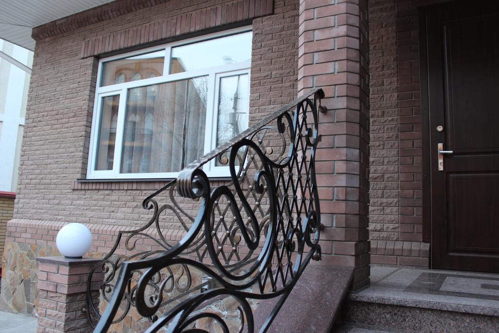Barin House Hotel Sumy Eksteriør billede