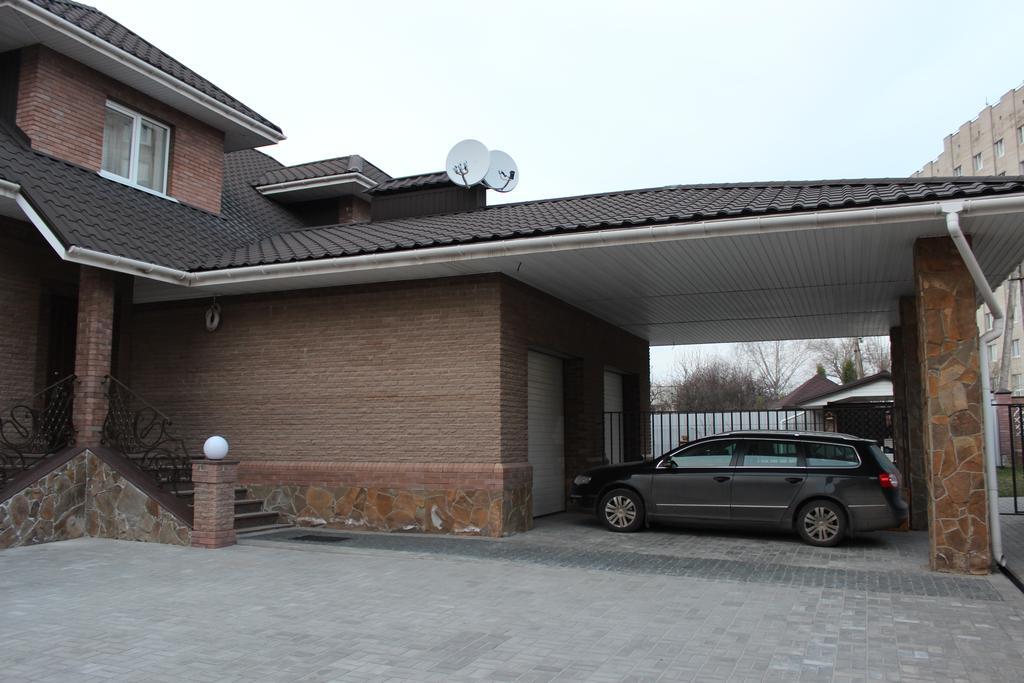 Barin House Hotel Sumy Eksteriør billede